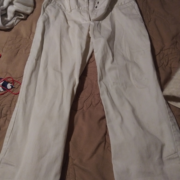 Capris - Picture 2 of 3